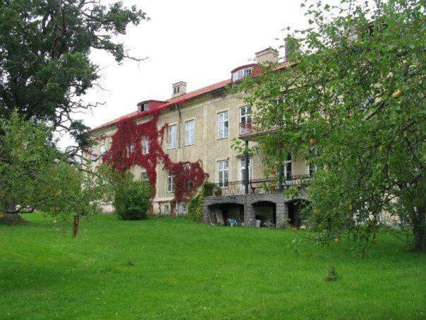 Lindsbergs Kursgard And Hostel Фалун Екстериор снимка
