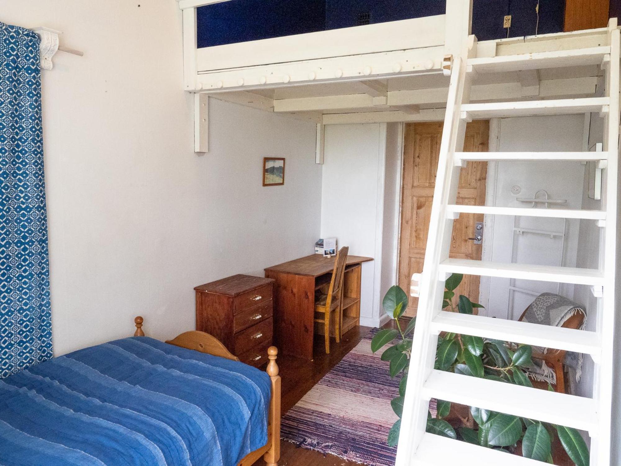Lindsbergs Kursgard And Hostel Фалун Стая снимка