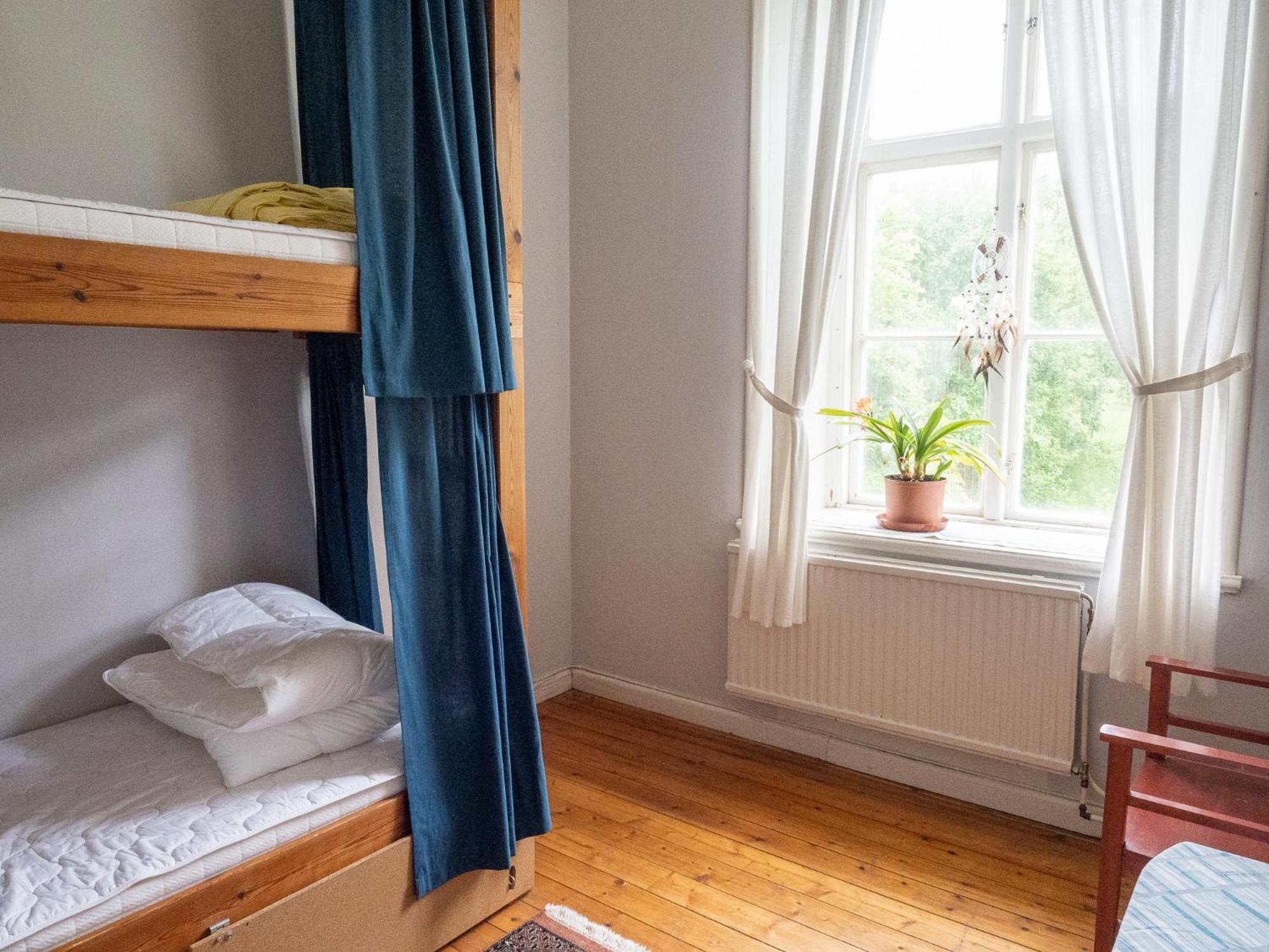 Lindsbergs Kursgard And Hostel Фалун Стая снимка